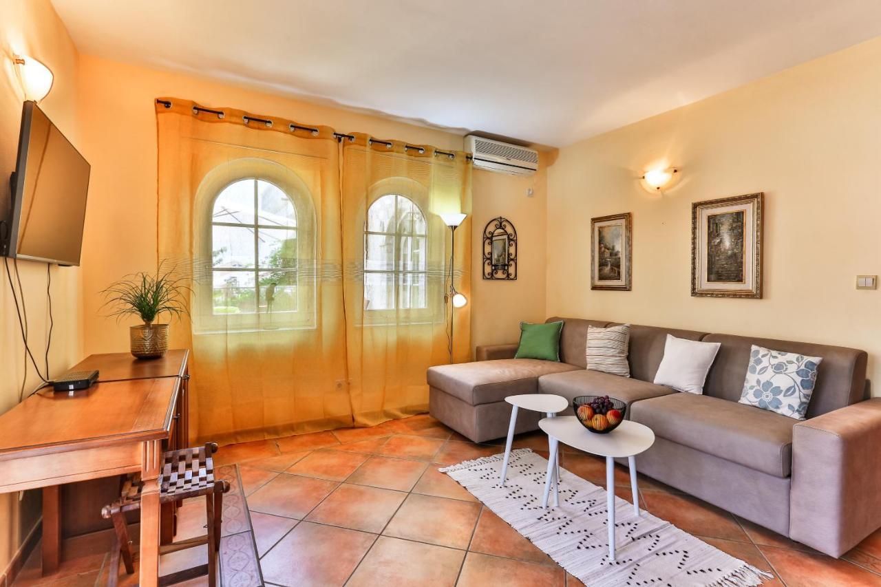 Damonte - Apartments And Rooms Μπούντβα Εξωτερικό φωτογραφία